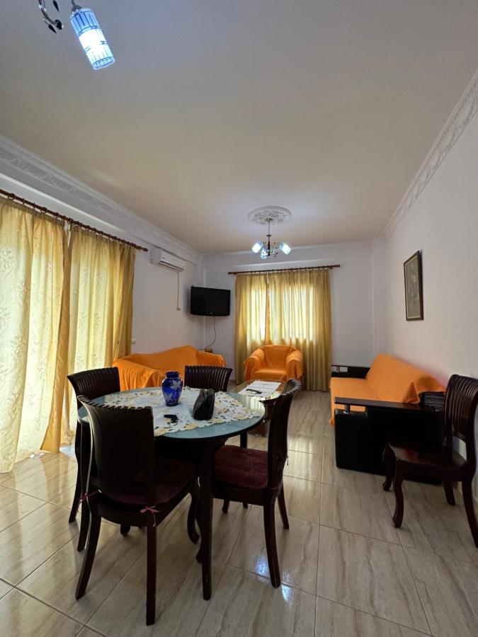 Sun And Sea Apartment Saranda Luaran gambar