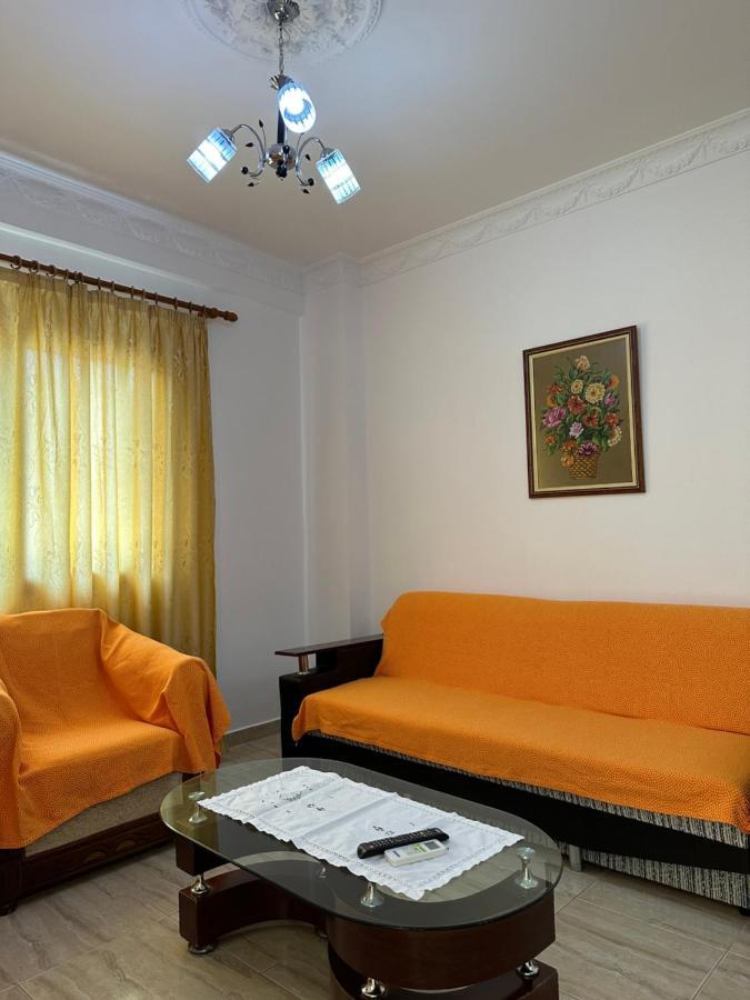 Sun And Sea Apartment Saranda Luaran gambar