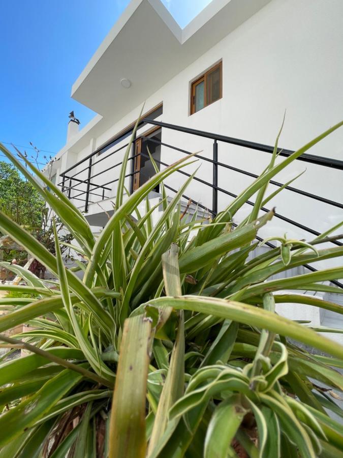 Sun And Sea Apartment Saranda Luaran gambar