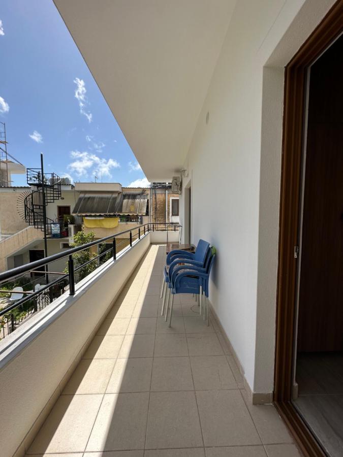 Sun And Sea Apartment Saranda Luaran gambar